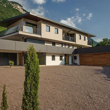 Tholr - Ferienwohnungen - Tramin Termeno Exterior foto