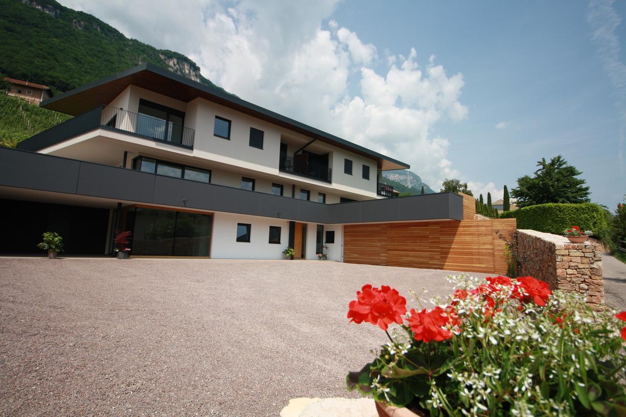 Tholr - Ferienwohnungen - Tramin Termeno Exterior foto