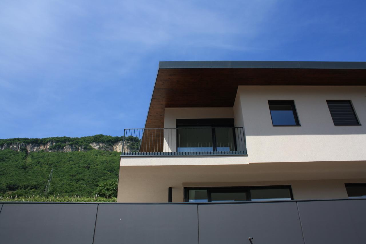 Tholr - Ferienwohnungen - Tramin Termeno Exterior foto